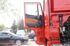 福田 欧曼EST 6系重卡 超级版 550马力 6X4牵引车(高顶平地板)(BJ4259SMFKB-AB) 福田 欧曼EST 6系重卡 超级版 550马力 6X4牵引车(高顶平地板)(BJ4259SMFKB-AB)