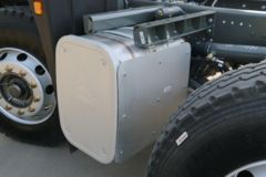 中国重汽 豪瀚J6G重卡 380马力 8X4 9.5米栏板载货车(ZZ1315N466WE1)