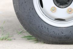 东风 凯普特K6-S 115马力 3.87米排半栏板轻卡(玉柴)(EQ1041L3BDF)