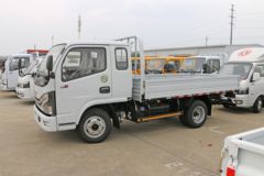 东风 多利卡D5 88马力 3.4米排半栏板轻卡(5挡)(EQ1040L3BDD)