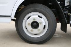 东风 多利卡D5 88马力 3.4米排半栏板轻卡(5挡)(EQ1040L3BDD)