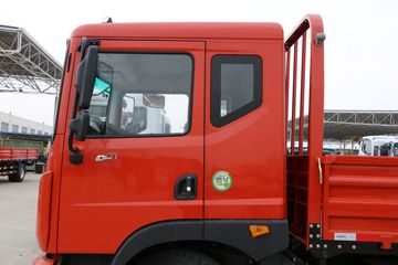 ���� ������D9 170���� 4X2 6.8�������ػ���(EQ1140L9BDG)ͼƬ