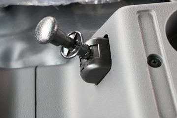 ���� ������D9 170���� 4X2 6.8�������ػ���(EQ1140L9BDG)ͼƬ