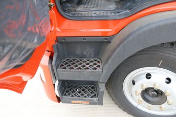 ���� ������D9 170���� 4X2 6.8�������ػ���(EQ1140L9BDG)ͼƬ