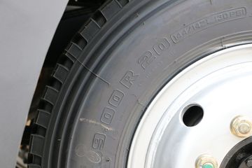 ���� ������D9 170���� 4X2 6.8�������ػ���(EQ1140L9BDG)ͼƬ