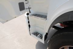 联合卡车 E370重卡 370马力 6X4 LNG牵引车(QCC4252N654M)