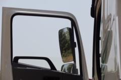 联合卡车 E370重卡 370马力 6X4 LNG牵引车(QCC4252N654M)