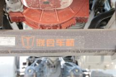 联合卡车 E370重卡 370马力 6X4 LNG牵引车(QCC4252N654M)