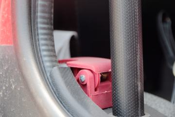 ���Ͽ��� U370�ؿ� 370���� 6X4 LNGǣ����ͼƬ