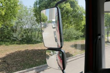 ���Ͽ��� U370�ؿ� 370���� 6X4 LNGǣ����ͼƬ