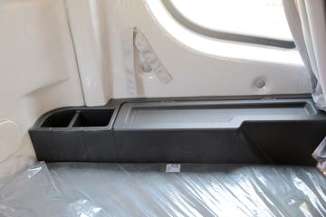 ���Ͽ��� U370�ؿ� 370���� 6X4 LNGǣ����ͼƬ