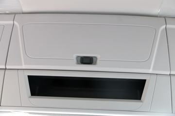 ���Ͽ��� U370�ؿ� 370���� 6X4 LNGǣ����ͼƬ