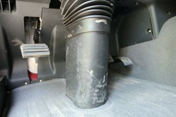 ���Ͽ��� U370�ؿ� 370���� 6X4 LNGǣ����ͼƬ