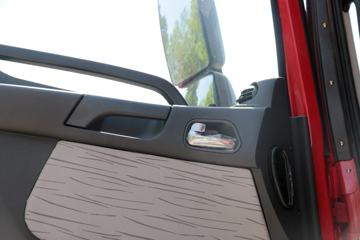 ���Ͽ��� U370�ؿ� 370���� 6X4 LNGǣ����ͼƬ