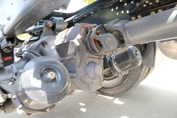 ���Ͽ��� U370�ؿ� 370���� 6X4 LNGǣ����ͼƬ