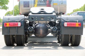 ���Ͽ��� U370�ؿ� 370���� 6X4 LNGǣ����ͼƬ