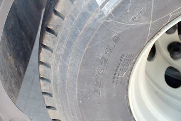 ���Ͽ��� U370�ؿ� 370���� 6X4 LNGǣ����ͼƬ