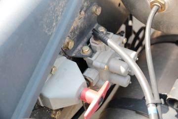 ���Ͽ��� U370�ؿ� 370���� 6X4 LNGǣ����ͼƬ