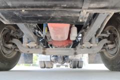 联合卡车 U370重卡 370马力 6X4 LNG牵引车(QCC4252N654)