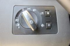 联合卡车 U370重卡 370马力 6X4 LNG牵引车(QCC4252N654)