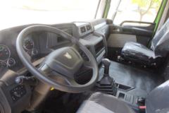 联合卡车 U370重卡 370马力 6X4 LNG牵引车(QCC4252N654)