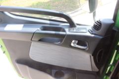 联合卡车 U370重卡 370马力 6X4 LNG牵引车(QCC4252N654)