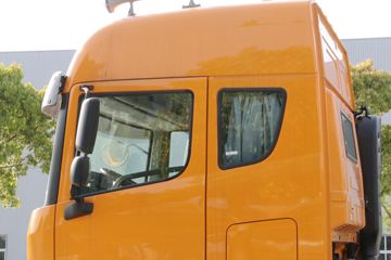 ���Ͽ��� U380 380���� 8X4 8.2����ж��(QCC3312D656-3)ͼƬ