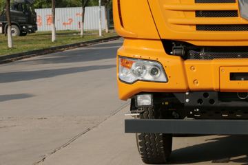 ���Ͽ��� U380 380���� 8X4 8.2����ж��(QCC3312D656-3)ͼƬ