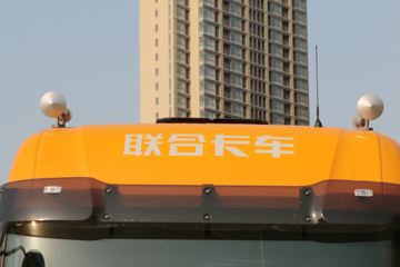 ���Ͽ��� U380 380���� 8X4 8.2����ж��(QCC3312D656-3)ͼƬ