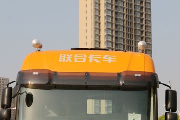 ���Ͽ��� U380 380���� 8X4 8.2����ж��(QCC3312D656-3)ͼƬ