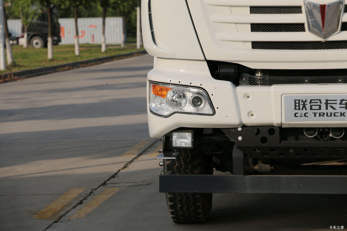 ϶U350 350 6X4 5.6ж(QCC3252D654-2)                                                