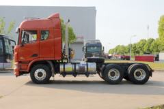 联合卡车 U440重卡 440马力 6X4 LNG牵引车(速比3.7)(QCC4252N654-1)