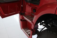 中国重汽 HOWO重卡 336马力 6X4 牵引车(精英版 HW76)(变速器HW20716)(ZZ4257N3247C1) 中国重汽 HOWO重卡 336马力 6X4 牵引车(精英版 HW76)(变速器HW20716)(ZZ4257N3247C1)