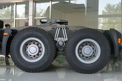中国重汽 HOWO A7系重卡 340马力 6X4 牵引车(驾驶室A7-P)(ZZ4257N3247N1B)
