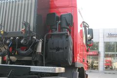 奔驰 Actros重卡 610马力 6X6 牵引车(型号4060)