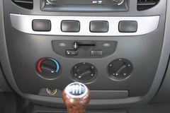福田 萨普V3 豪华版 2.3L汽油 双排皮卡