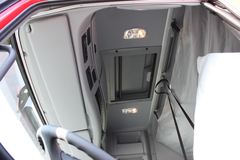 奔驰 Actros重卡 610马力 6X6 牵引车(型号4060)