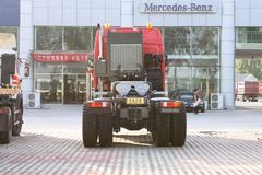 奔驰 Actros重卡 610马力 6X6 牵引车(型号4060)