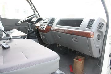 凯威中卡&nbsp;载货车驾驶室                                               图片