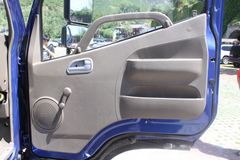 福田 奥铃CTX 154马力 4X2 4.8米排半厢式载货车(BJ5059VBCEA) 福田 奥铃CTX 154马力 4X2 4.8米排半厢式载货车(BJ5059VBCEA)