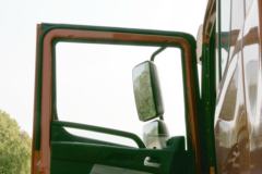 联合卡车 U440重卡 440马力 6X4 LNG牵引车(速比3.7)(QCC4252N654-1)