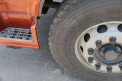 联合卡车 U420重卡 420马力 6X4牵引车(QCC4252D654-4)