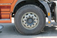 联合卡车 U420重卡 420马力 6X4牵引车(QCC4252D654-4)