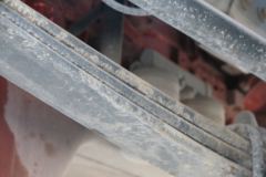 联合卡车 U420重卡 420马力 6X4牵引车(QCC4252D654-4)