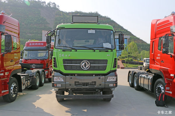 东风商用车 天龙KC重卡 300马力 8X4 6.2米自卸车(国六)(薄顶)(DFH3310A26)