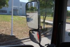 联合卡车 U380重卡 380马力 6X4牵引车(QCC4252D654K)