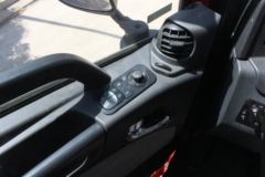 联合卡车 U380重卡 380马力 6X4牵引车(QCC4252D654K)