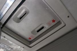 联合U系&nbsp;牵引车驾驶室                                               图片