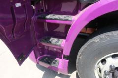 联合卡车 U420重卡 420马力 4X2牵引车(QCC4182D651)