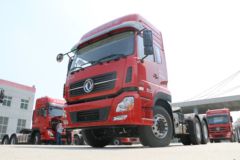 东风商用车 天龙重卡 2018款轻赢版 420马力 6X4牵引车(DFH4250A4)